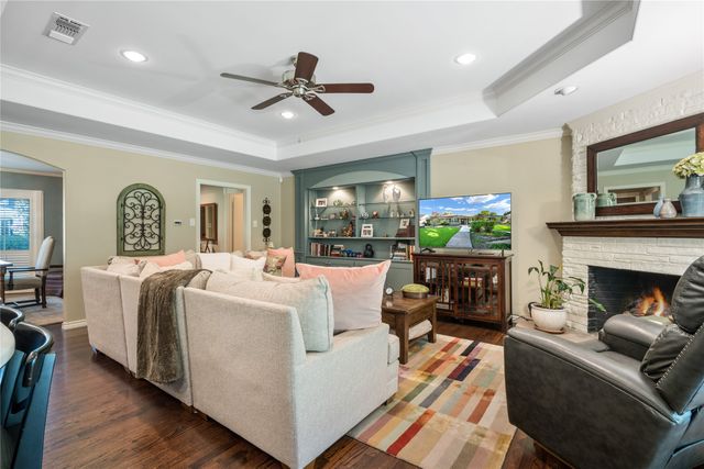 807 Clearwater Drive, Richardson, TX 75080