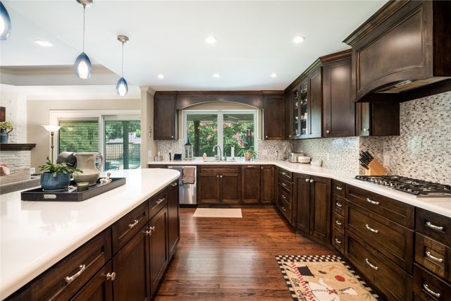 807 Clearwater Drive, Richardson, TX 75080