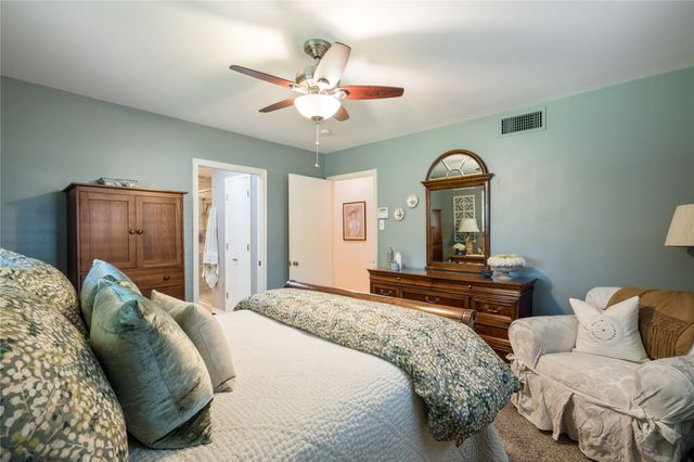 807 Clearwater Drive, Richardson, TX 75080