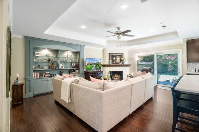 807 Clearwater Drive, Richardson, TX 75080