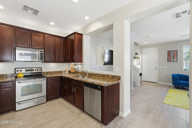 2845 S KEY BISCAYNE Drive, Gilbert, AZ 85295