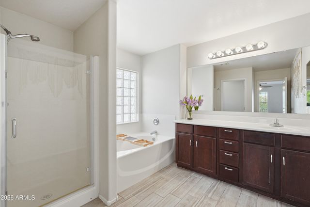 2845 S KEY BISCAYNE Drive, Gilbert, AZ 85295