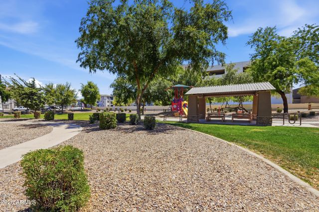 2845 S KEY BISCAYNE Drive, Gilbert, AZ 85295