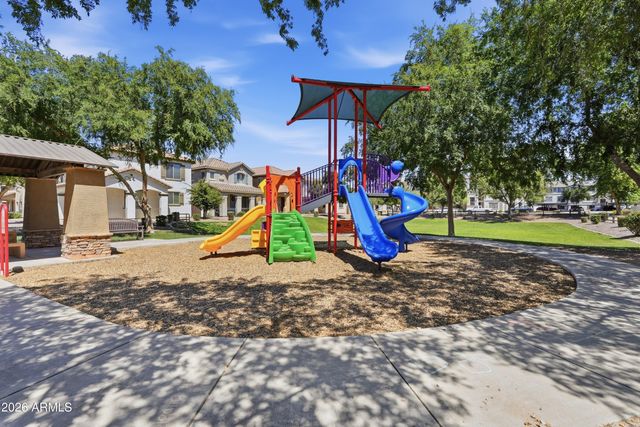 2845 S KEY BISCAYNE Drive, Gilbert, AZ 85295