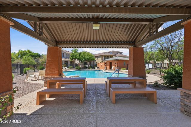 2845 S KEY BISCAYNE Drive, Gilbert, AZ 85295