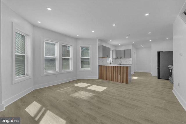 2917 MICKLE ST, Camden, NJ 08105