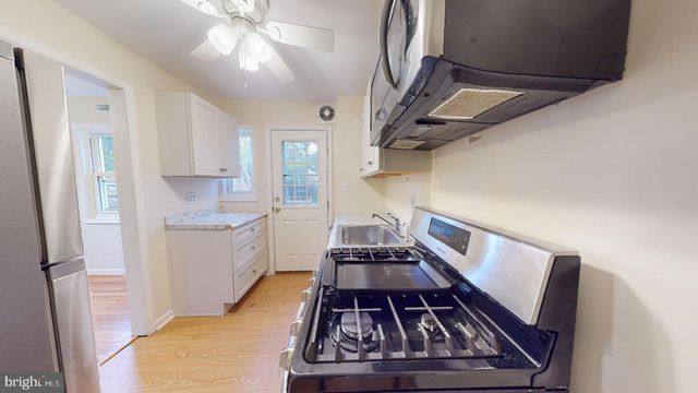 2211 ARLINGTON TER, Alexandria, VA 22303