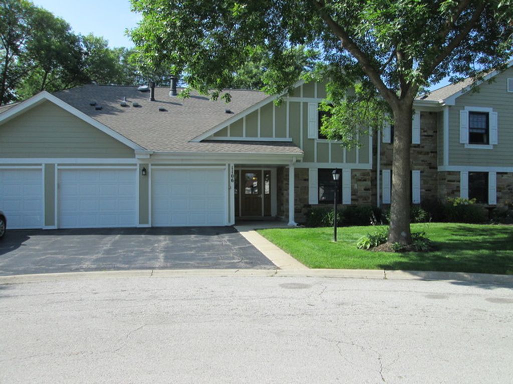 1106 Wildberry Court B1, Wheeling, IL 60090