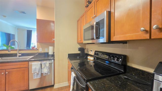 330 Las Colinas Boulevard E 232, Irving, TX 75039