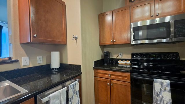 330 Las Colinas Boulevard E 232, Irving, TX 75039