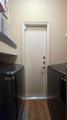 330 Las Colinas Boulevard E 232, Irving, TX 75039