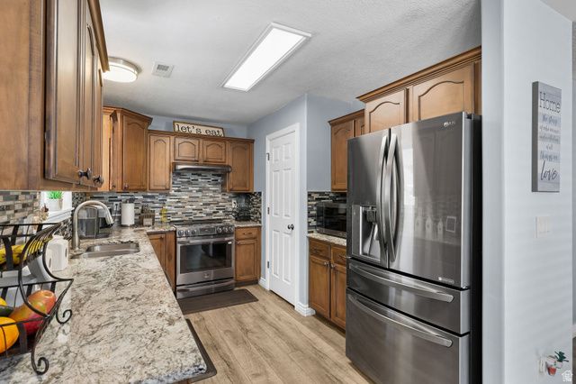 126 N CENTURY DR, Ogden, UT 84404