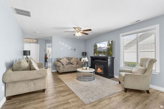 126 N CENTURY DR, Ogden, UT 84404