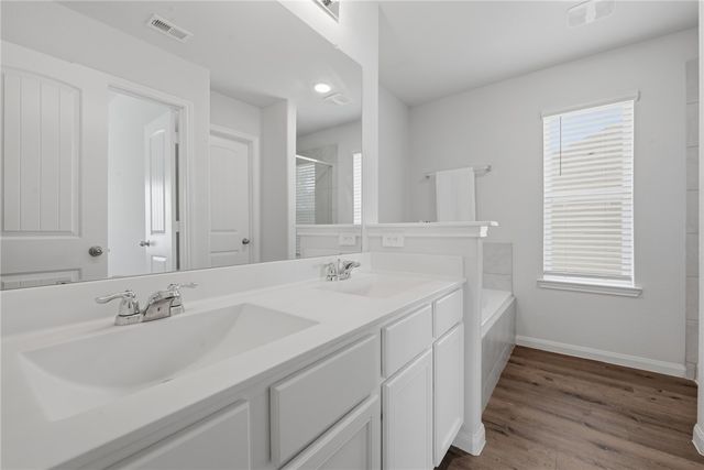 961 Harper Lane, Bryan, TX 77803