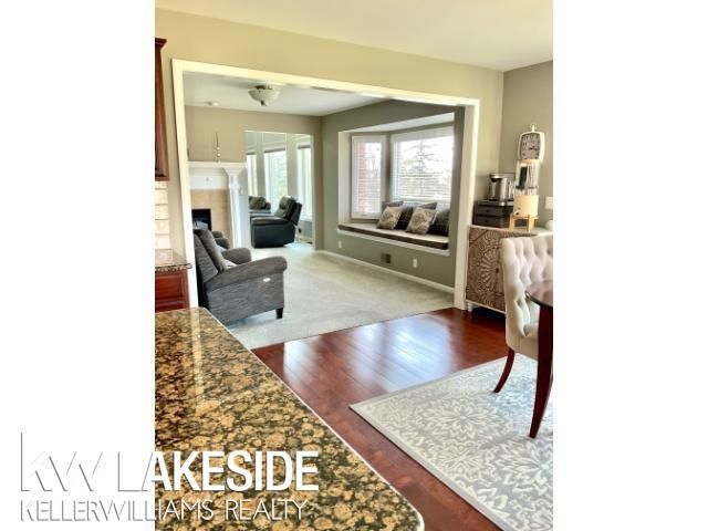 50441 Aldwych Street, Macomb Twp, MI 48044