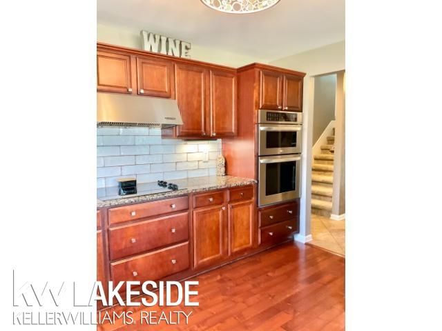 50441 Aldwych Street, Macomb Twp, MI 48044