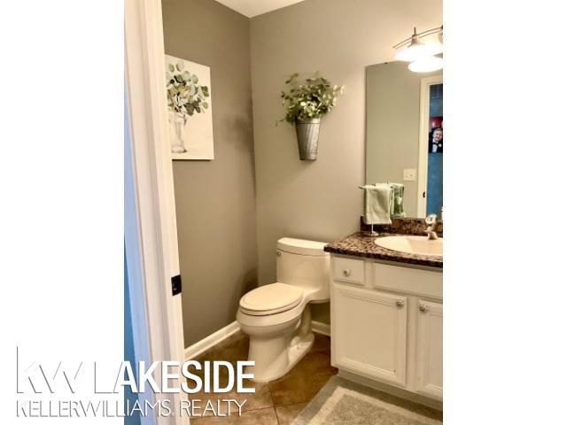 50441 Aldwych Street, Macomb Twp, MI 48044