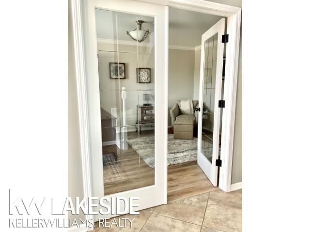 50441 Aldwych Street, Macomb Twp, MI 48044