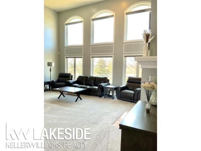 50441 Aldwych Street, Macomb Twp, MI 48044