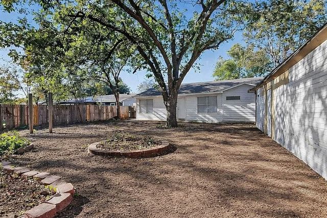 834 Lindo Drive, Mesquite, TX 75149