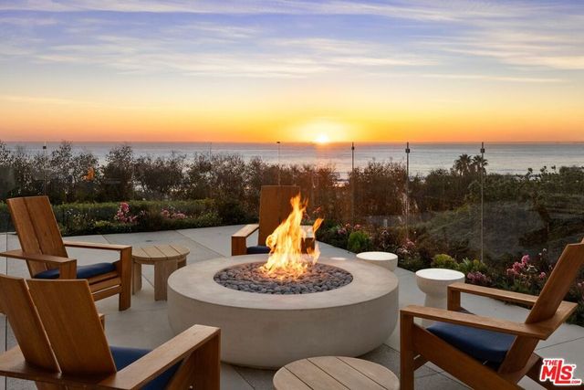 101 Ocean Avenue F301, Santa Monica, CA 90402