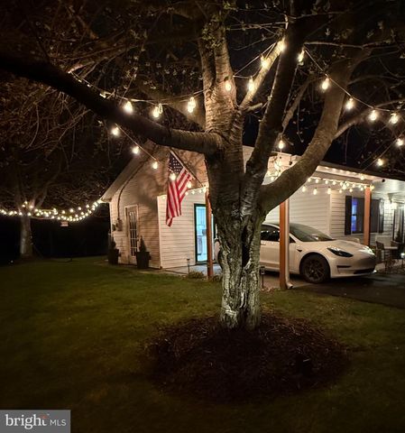 65 S HUMMINGBIRD ST, Keyser, WV 26726