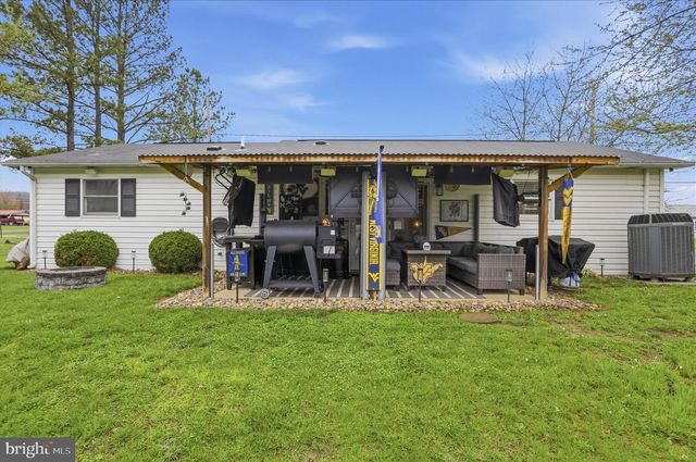 65 S HUMMINGBIRD ST, Keyser, WV 26726