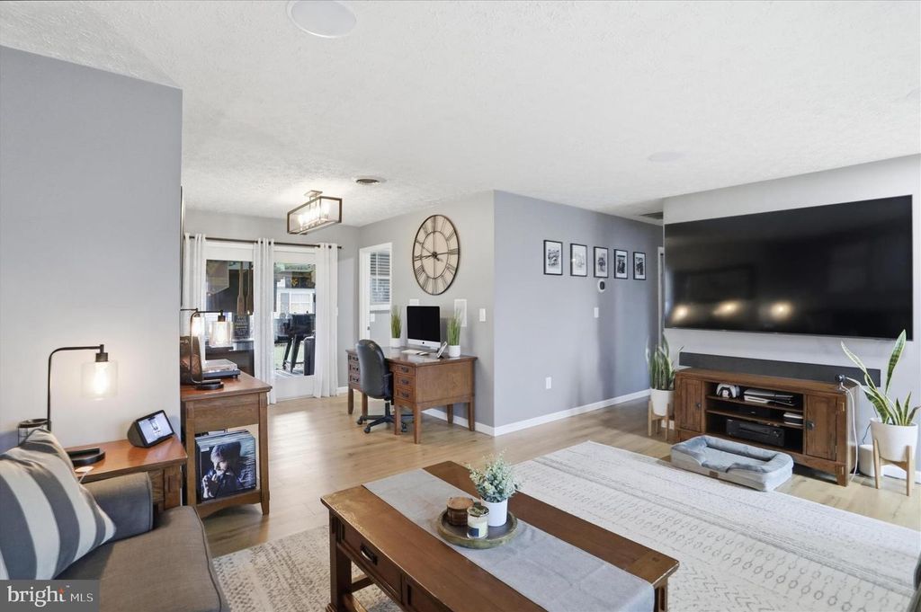 Image 12 of property listing at 65 S HUMMINGBIRD ST, Keyser, WV 26726