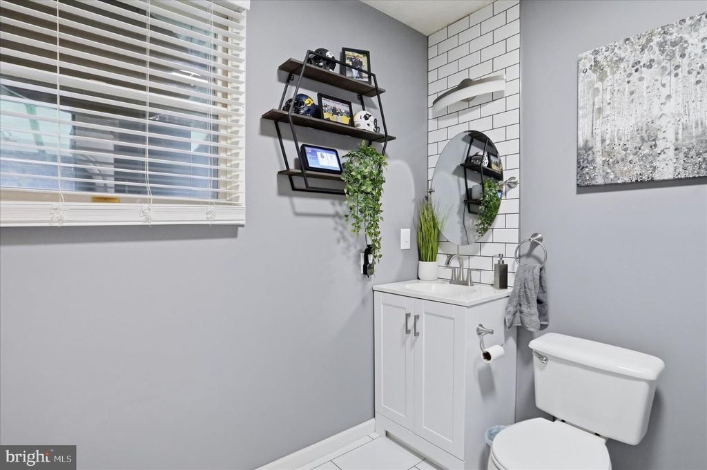 Image 15 of property listing at 65 S HUMMINGBIRD ST, Keyser, WV 26726