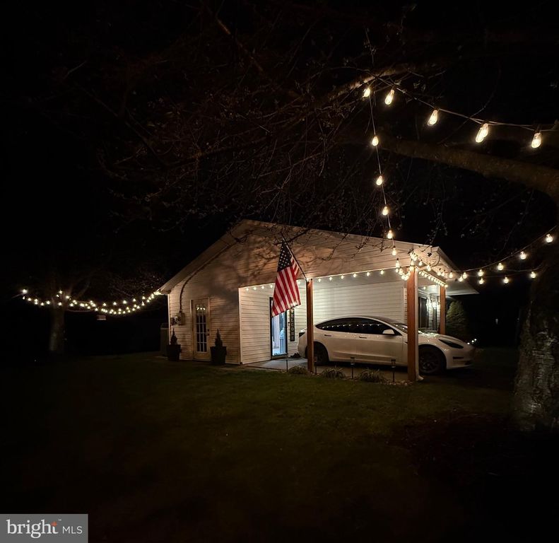 Image 30 of property listing at 65 S HUMMINGBIRD ST, Keyser, WV 26726