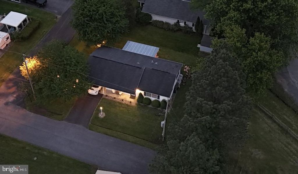 Image 9 of property listing at 65 S HUMMINGBIRD ST, Keyser, WV 26726