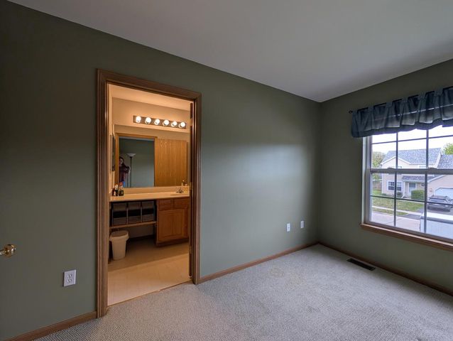 655 Bluebill LANE, Genoa City, WI 53128