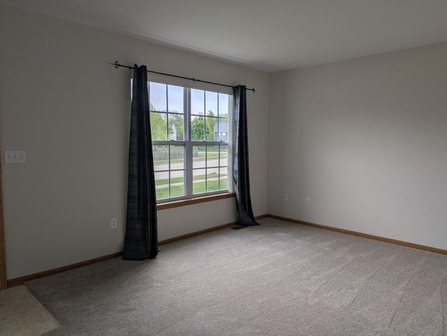 655 Bluebill LANE, Genoa City, WI 53128
