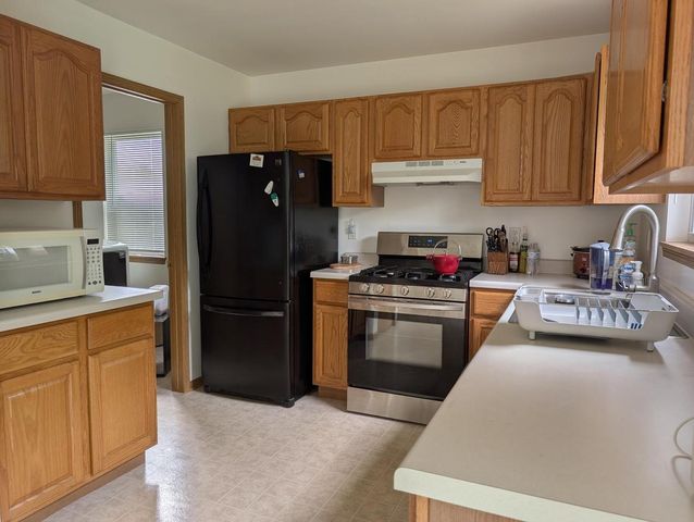 655 Bluebill LANE, Genoa City, WI 53128