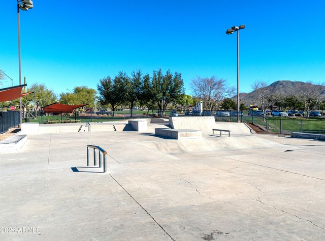 40716 N BELL MEADOW Trail, Phoenix, AZ 85086