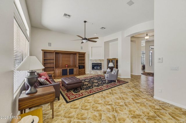 40716 N BELL MEADOW Trail, Phoenix, AZ 85086