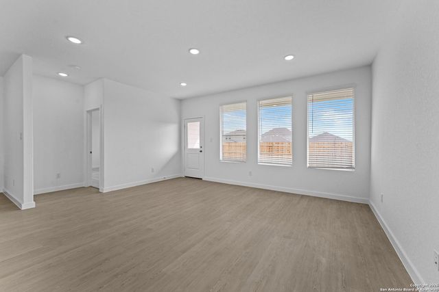 1859 Nuthatch Ridge, New Braunfels, TX 78130