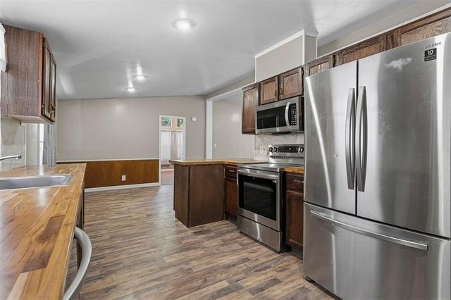 12351 Willowview, Lexington, OK 73051