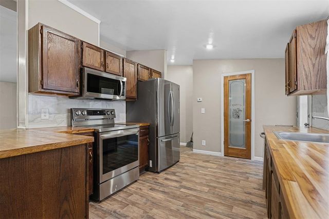 12351 Willowview, Lexington, OK 73051
