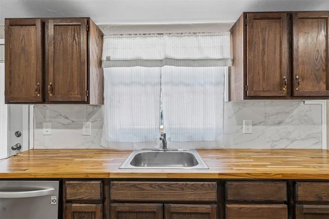 12351 Willowview, Lexington, OK 73051