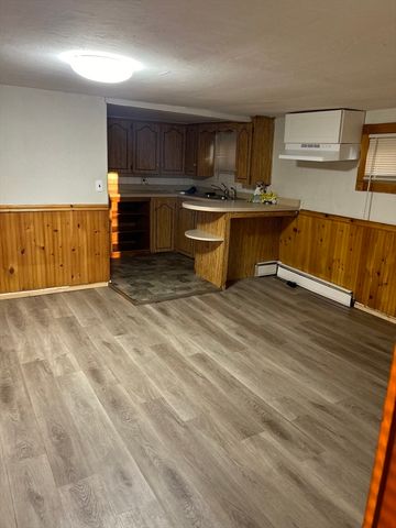 40 Moran, Gardner, MA 01440