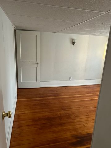 40 Moran, Gardner, MA 01440