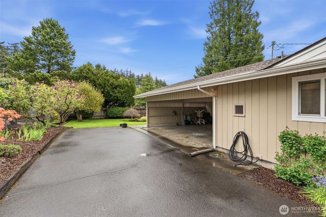 2246 Cascade Way, Longview, WA 98632