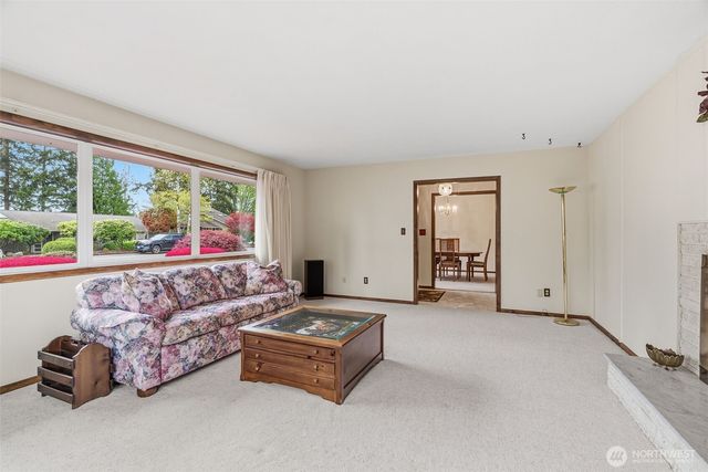 2246 Cascade Way, Longview, WA 98632