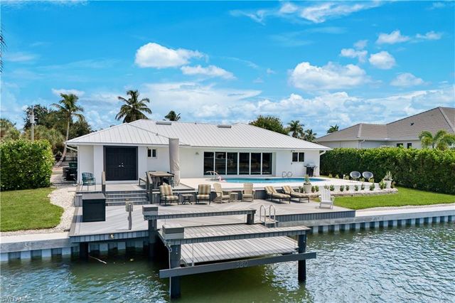 380 Rookery CT, Marco Island, FL 34145