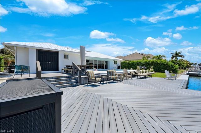 380 Rookery CT, Marco Island, FL 34145