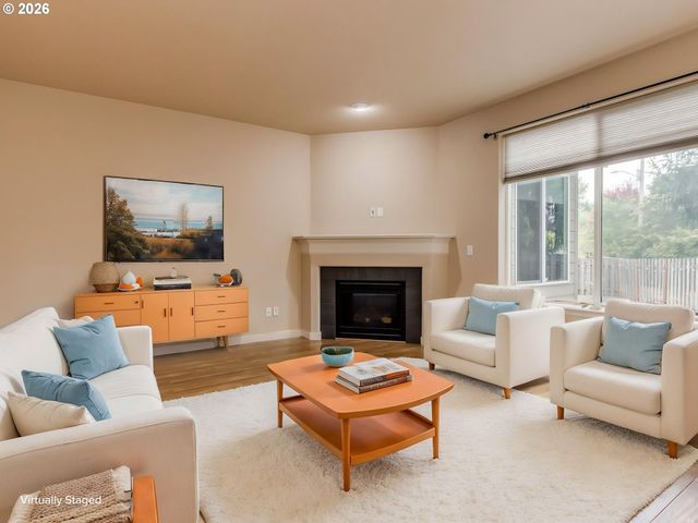 1933 WILLAMINA Ave, Forest Grove, OR 97116