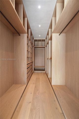 4430 Royal Palm Ave, Miami Beach, FL 33140