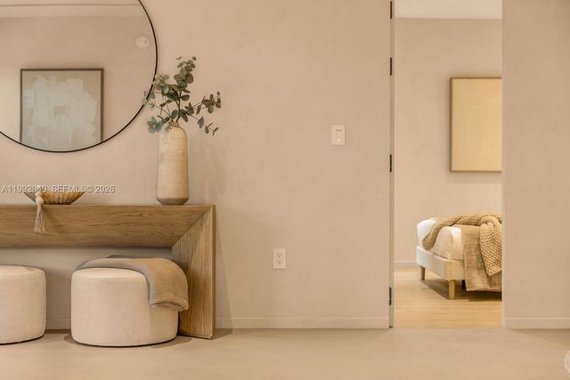 4430 Royal Palm Ave, Miami Beach, FL 33140