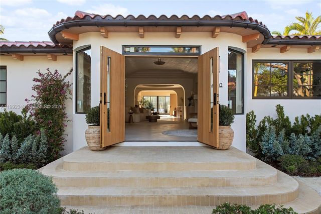 4430 Royal Palm Ave, Miami Beach, FL 33140